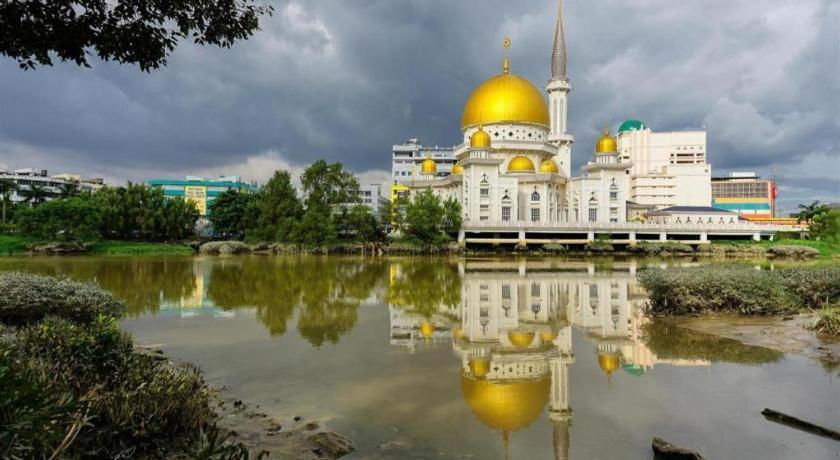 โรงแรมซันเซอร์ยา กลัง ภายนอก รูปภาพ